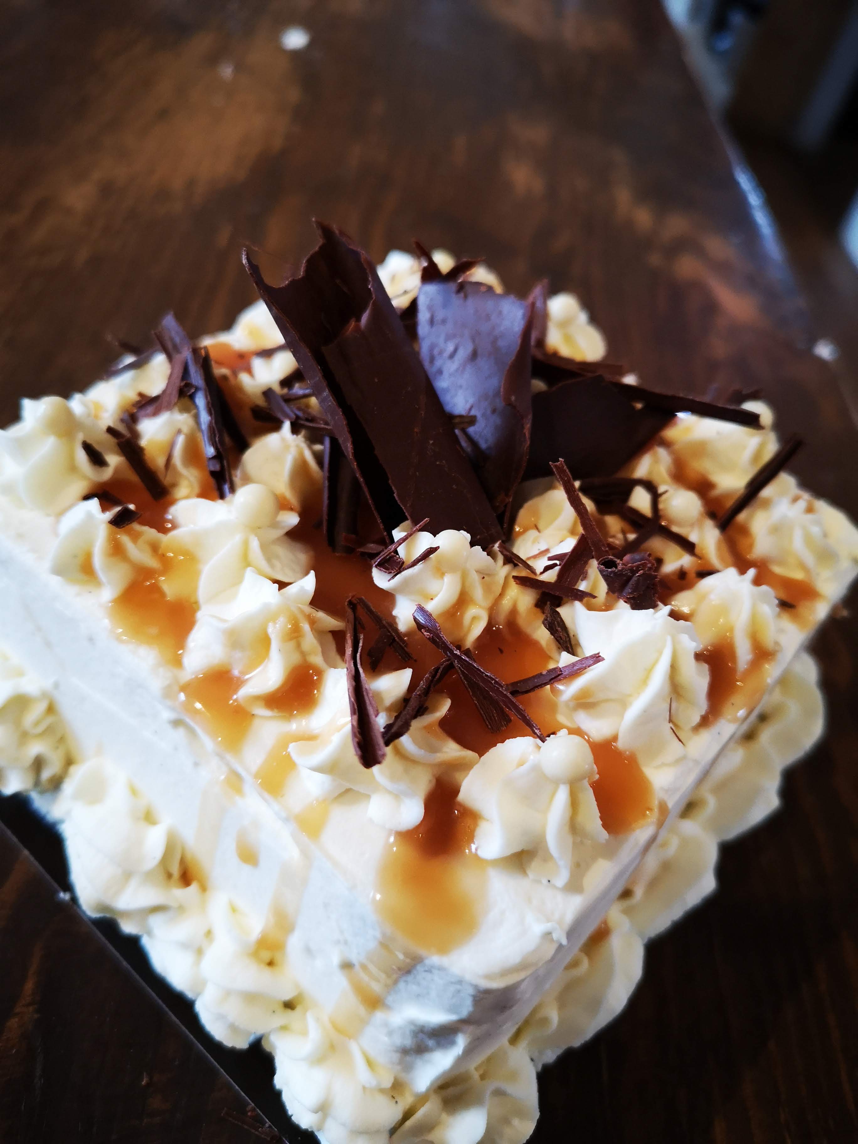Gâteau vanille et caramel salé